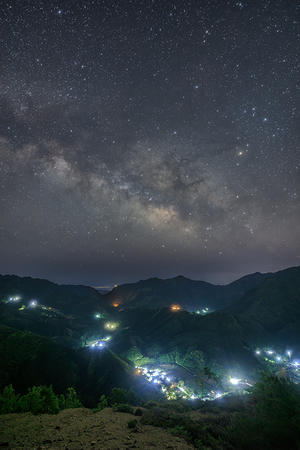 ツエノ峰から眺める星空 - 