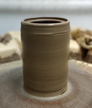 蓋物の変形と仕上げ２ - めざせ陶芸家