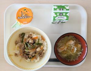 ５月１６日　焼き肉丼 - 笑顔輝く 六郷小学校ブログ