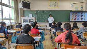 ５月１７日　学習の様子② - 笑顔輝く 六郷小学校ブログ