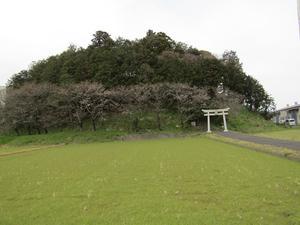 羽島神社と種子板碑 - 蘇える出雲王朝