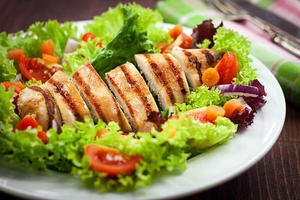 How can I make the best Chicken Caesar Salad recipe at home? - 