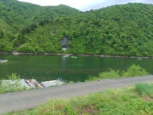 銀山湖　トロ～リング　5月20日 - 魚沼トラウト協会　公式ブログ