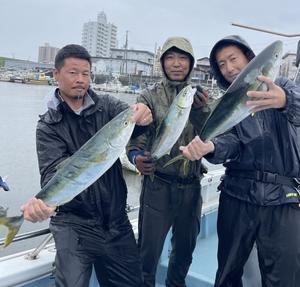 愛媛・松山・伊予灘・高速遊漁船　pilar⭐海人　本日の釣果