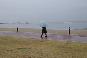 雨の日の海岸 - kisaragi