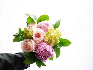 定期的にお届けの花束。2024/05/17。 - 札幌　花屋　meLL flowers