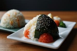 Onigiri (おにぎり) - temptingfood's Blog