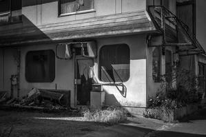 A dilapidated Showa-style store - Silver Oblivion