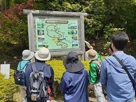 高塚山ドウダン祭り開催 - 