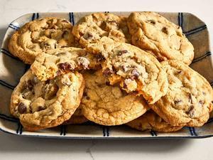 Sweet Delights: 5 Irresistible Cookie Recipes - 