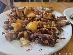 マドリードの「La Oreja de Jaime」で人生初のひとり飲み。おつまみは豚の耳！ - メイフェの幸せ＆美味しいいっぱい～旅するように暮らす毎日