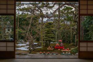 五箇荘・商家に伝わるひな人形めぐり①～外村繁邸 - 鏡花水月