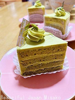 ひな祭りまでのピスタチオのバタークリームケーキっ💖･ﾟ☆､･：`☆･･ﾟ･ﾟ☆ - Beautiful Japan 絵空事