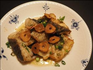 鱈のガーリックムニエル - 人形町からごちそうさま