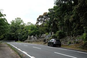 【重要文化財｜西小五輪塔】　行き方、見学のしかた　（京都府 木津川市 加茂町西小） - 文化遺産見学案内所
