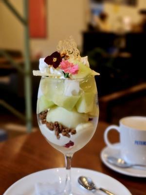Cake Boutique PETERS ＊ 今年のメロンのパフェ♪ - ぴきょログ～軽井沢でぐーたら生活～