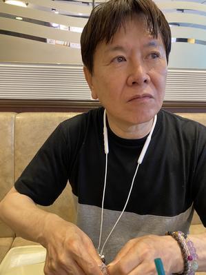 タチヨミの受付嬢　三ツ矢雄二さん - 浜田山町内会