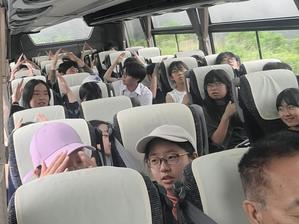 イカ踊りからのビンゴ大会 - 岩木小学校だより