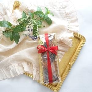 ドライフルーツがこれでもか！！って入った「ケーク アングレ」 - Muttering to myself　～　