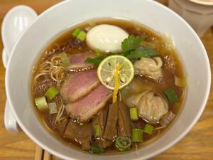 高知市本町のラーメン屋「鶏と魚」 - （どーもボキです ＞Z_￣∂