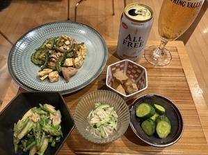 8月1日@Netflixを10時間 - ♀　家飲み一人酒日記