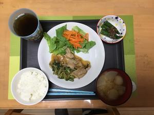 あじさい荘　夕食　豚肉ともやしの中華炒め　オクラのおかか和え　味噌汁　ご飯　 - 今日の献立