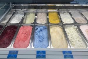 期間限定「モカゼリーサンデー」 〜アイスクリーム早和〜 - 雲母（ＫＩＲＡ）の舟に乗って