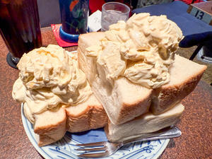 アメリカン＠銀座 - roshinbooks.blog