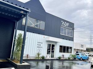 【NewOpen】バイク好きのオーナーが営むモダン空間なバイカーズカフェが駅西新町に誕生！ランチから22時まで営業しているので夜カフェにもおすすめ♡｜『ROUTE8CAFE』（.. - 芋タンおかわり！～金沢グルメと旅ブログ～