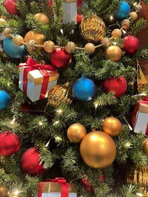 [ストアのツリー]パーク内とは異なるリース - 東京ディズニーリポート