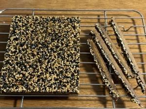 クッキー缶　胡麻のフロランタン♪ - la la la kitchen 2 ♪