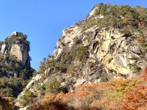 甲斐　奇岩と展望の紅葉ハイキング in 昇仙峡　　　　　Shōsenkyō in Chichibu Tama Kai National Park - やっぱり自然が好き