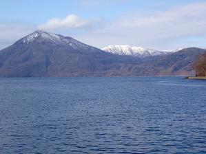 笹漕ぎして幌平山、2025.12.2 - デジカメ持って野に山に