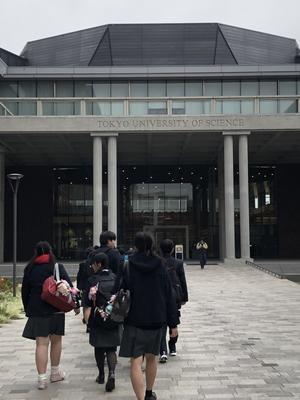 研修旅行引率① - 着物っていいですよね