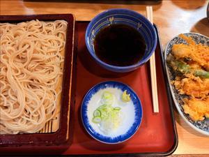 人形町薮そばで天もり - 人形町からごちそうさま