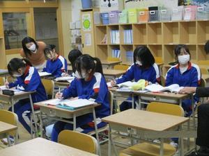 【３年生】放課後学習の様子 - 中標津町立広陵中学校