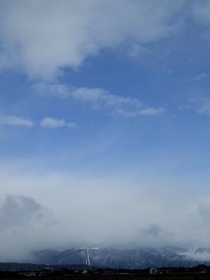 初雪、初雪景色・・・机を三回叩く？ - 朽木小川より 「itiのデジカメ日記」　朽木針畑ローカルフォトエッセイ