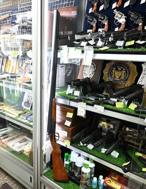 CAW 次期発売品コーチガンのサンプルが入荷しました。 - 上野アメ横 モデルガンショップ Take Five(テイクファイブ）ブログ　お問い合わせ qqmk8rk9k@kind.ocn.ne.jp　