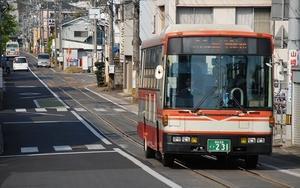 高知県交通の富士7E・8E - 資料館の書庫から