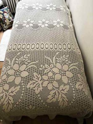 フィレレースベッドカバーまたはカーテン205 - スペイン・バルセロナ・アンティーク　gyu's shop