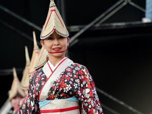 ２０２５YOSAKOI高松祭りその１（十人十彩その１） - ヒロパンのよさこいライク・N-VANライフ