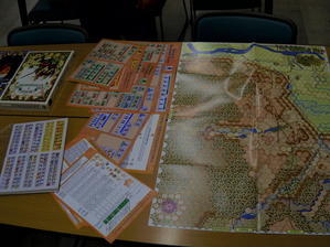 【新作ゲーム拝見】フリードリヒ７年戦争会戦級クーネルスドルフ＋１次大戦海軍戦略級「高海艦隊」＋バタイユ最新作「アイラウ」　Dublinさん供覧...2025.12.14（日）港.. - ＹＳＧＡ 例会報告