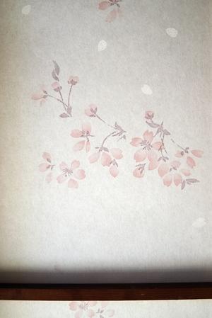 障子貼り　桜の花模様 - 四季折々
