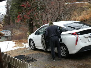 12月24日「夕刊」　’苦しみマス・イブ’　かな？