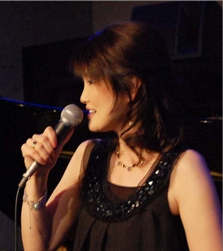 西村香織 Music Life 西村香織 Music Life