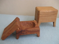 手作りの木工品