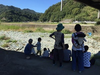 お山のおうち ー 森のようちえん In 徳島 プレ ー