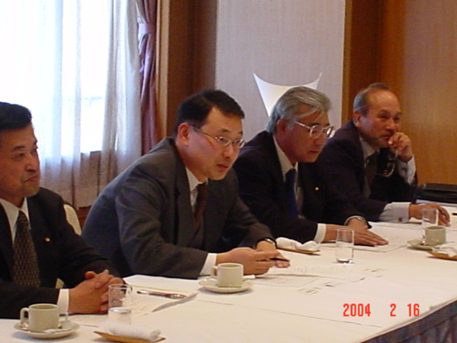 経済員会市内視察_a0002265_84546.jpg