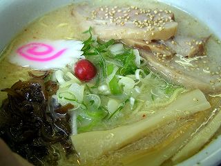 [旭川ラーメン]山頭火 塩ラーメン_a0009562_204711.jpg