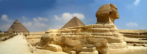 エジプト行程：ピラミッド・パワーズ！_a0008985_0355377.jpg